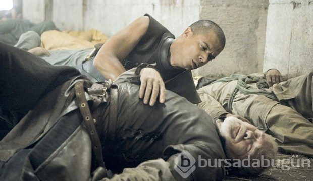 Jon Snow tartışmalarına Ned Stark da katıldı