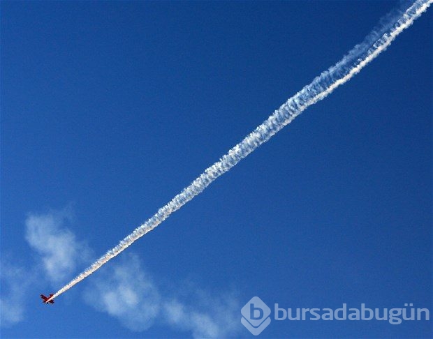 İşte ilk kadın akrobasi pilotu !