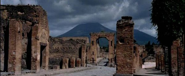 Taş kesilen şehir Pompei