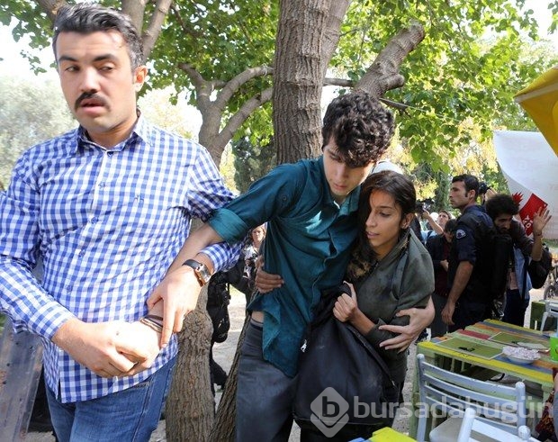 Polisten kaçan öğrenci süs havuzuna girdi