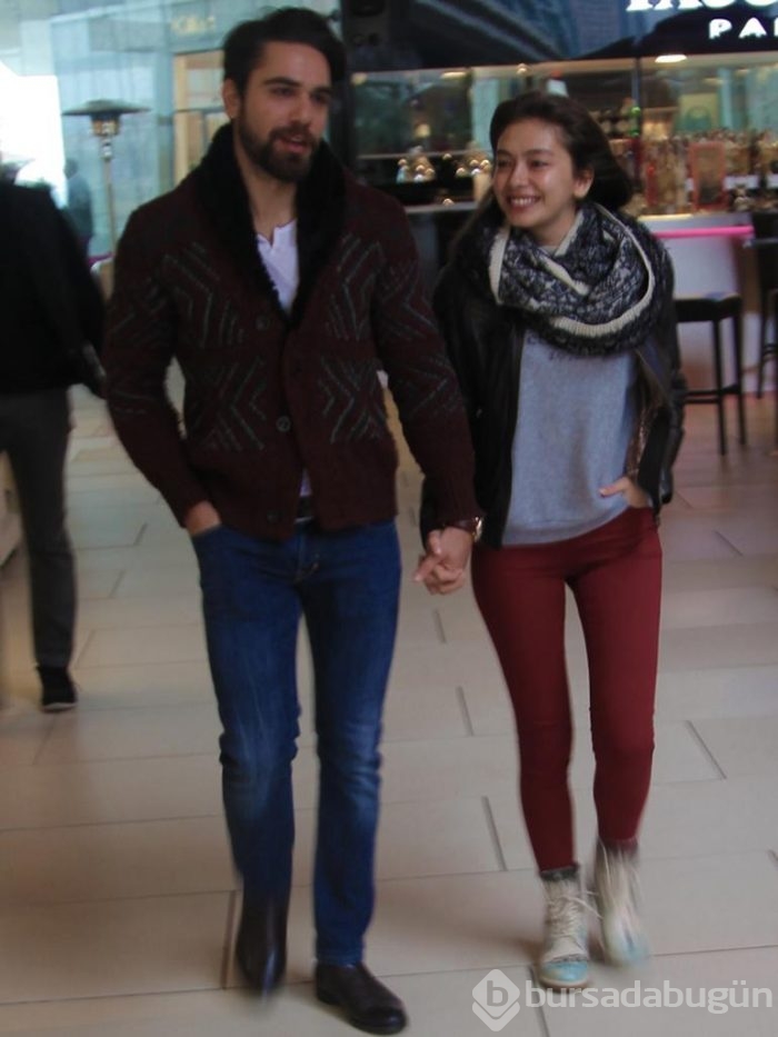 Neslihan Atagül ve sevgilisi Kadir Doğulu alışverişte