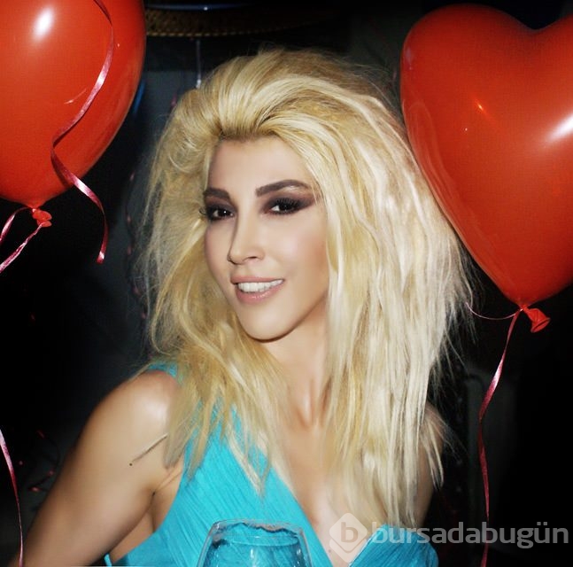 Hande Yener'e büyük şok!