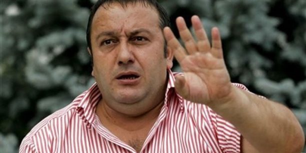 Hangi ünlüler kurşunların hedefi oldu?