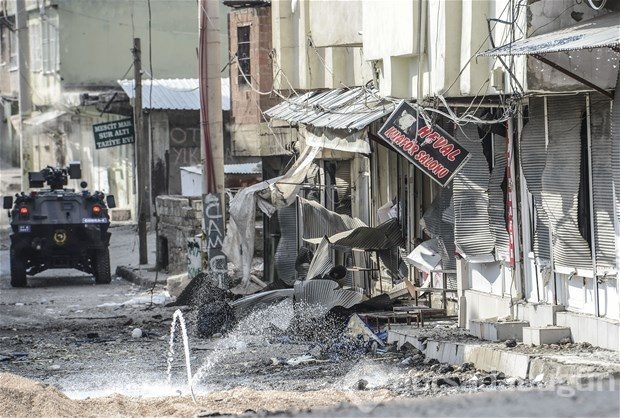 Silvan'da fotoğraflarla son durum