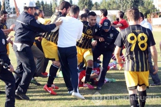 Denizli'deki amatör maçta büyük kavga
