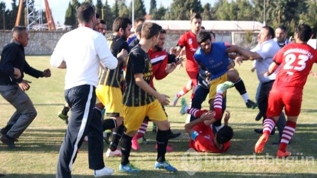 Denizli'deki amatör maçta büyük kavga