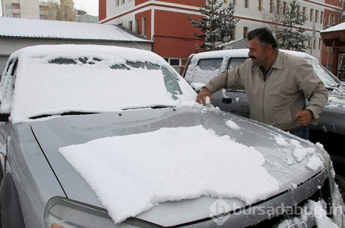 Ardahan'a ilk kar yağdı!