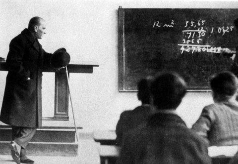 Atatürk ile ilgili az bilinenler