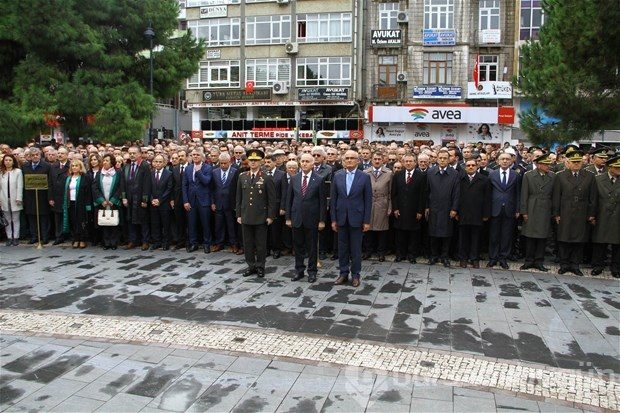 Atatürk tüm yurtta böyle anıldı