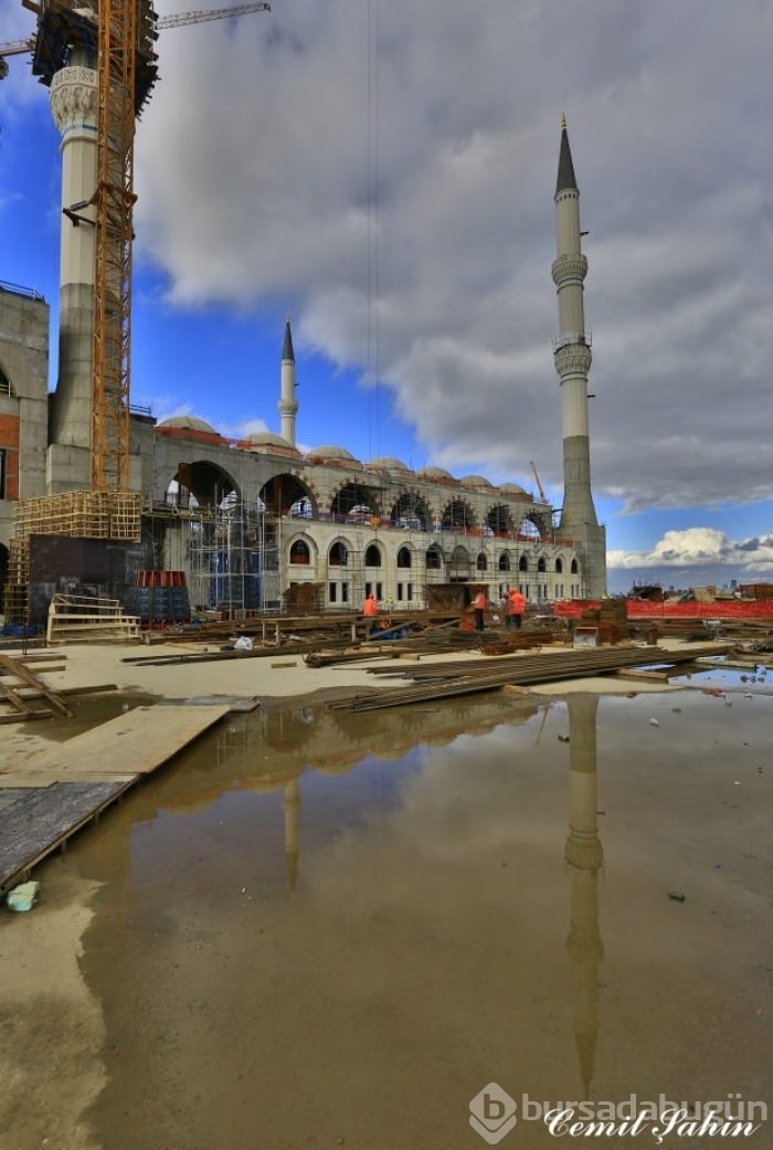 Çamlıca Camii'nde artık sona doğru