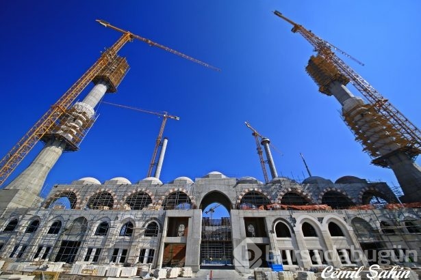 Çamlıca Camii'nde artık sona doğru