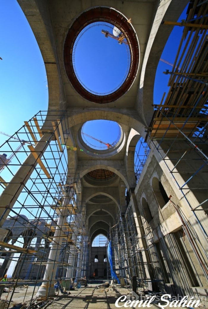 Çamlıca Camii'nde artık sona doğru