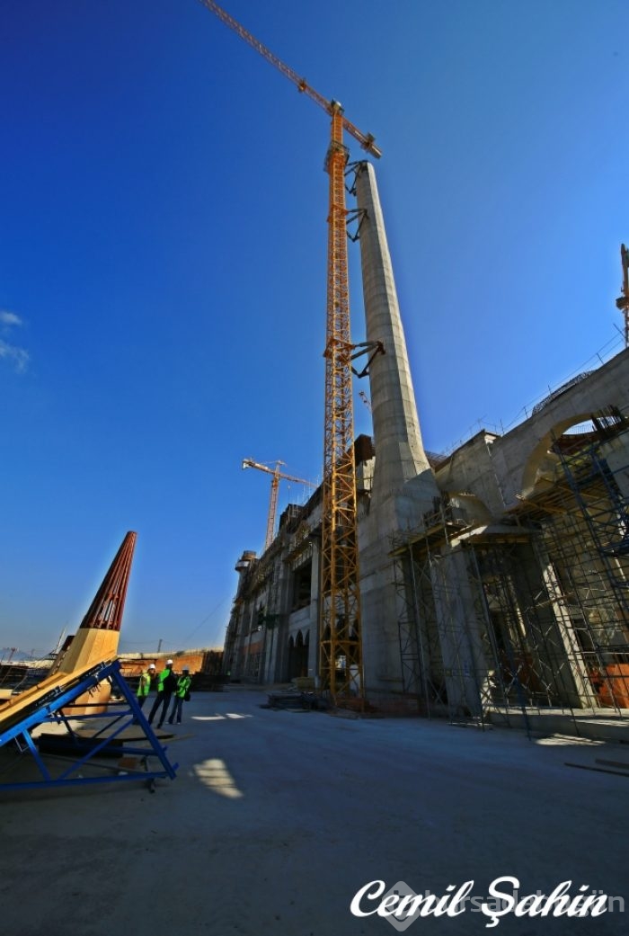 Çamlıca Camii'nde artık sona doğru