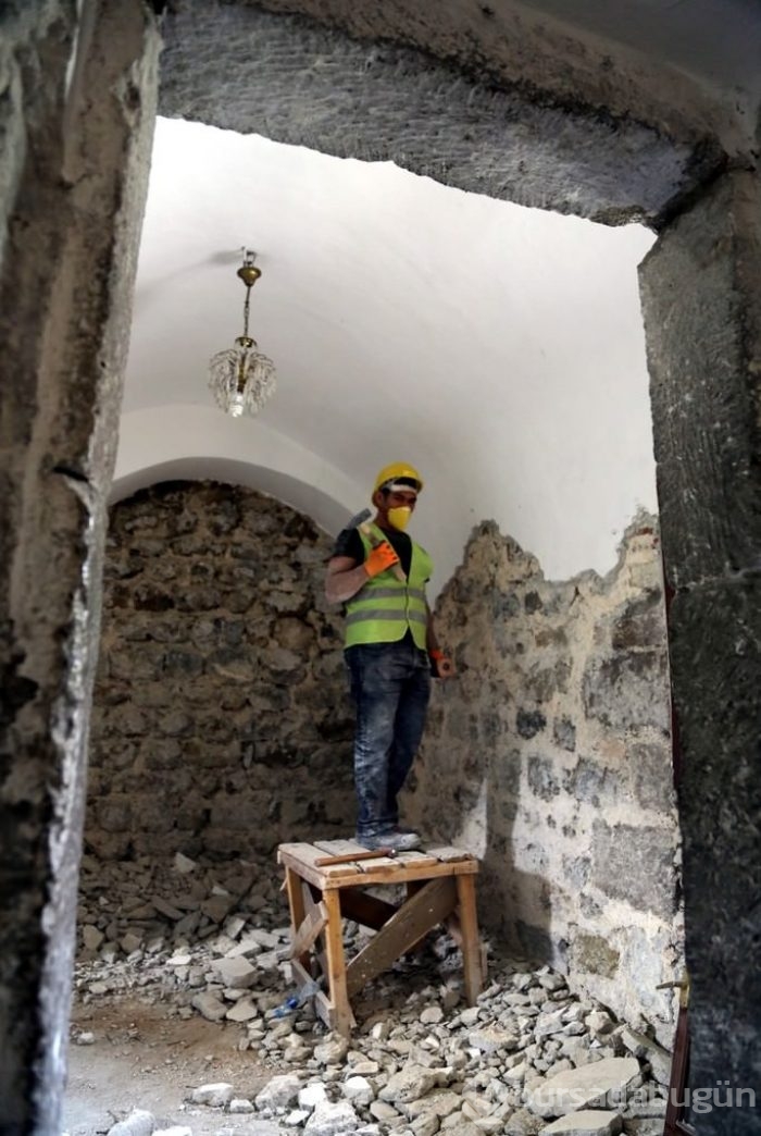Tarihi cami ihtişamına kavuşuyor