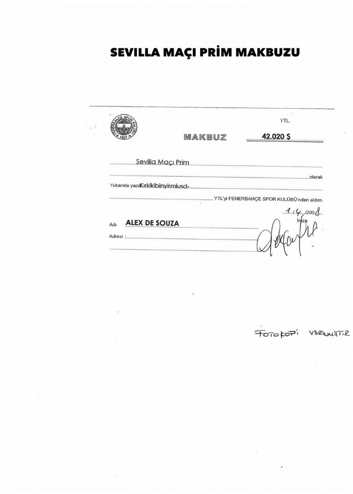 Fenerbahçe Alex'in 6 farklı imzasını yayınladı!