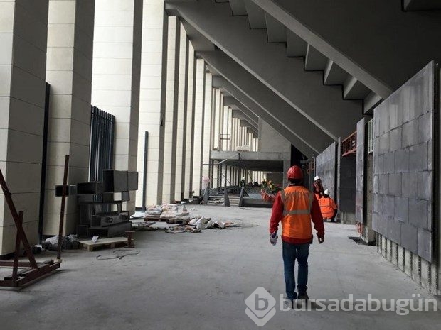 Vodafone Arena'nın çatısında sona doğru