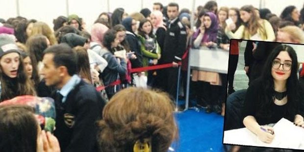 İstanbul Kitap Fuarı'nın fenomeni genç yazarlar