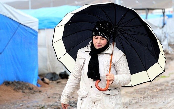 Irak'taki sığınmacıların yağmur çilesi