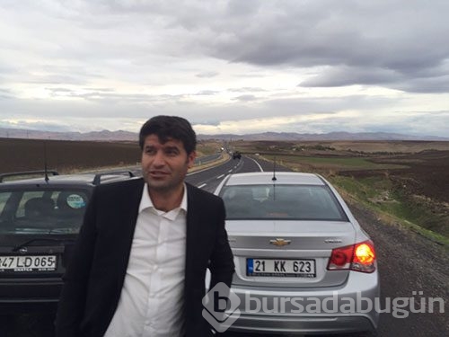 Diyarbakır-Silvan karayolunda askeri servis aracının geçişi sırasında patlama