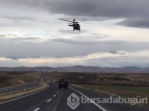 Diyarbakır-Silvan karayolunda askeri servis aracının geçişi sırasında patlama