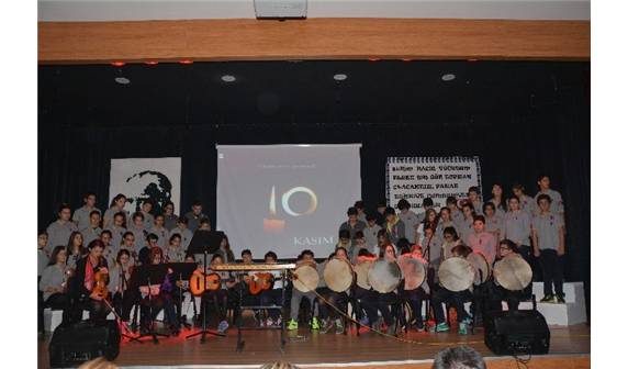 Bursa'da minik öğrenciler Atatürk'ü andı