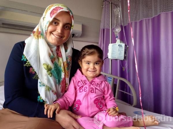 4 yaşındaki Sümeyra'ya 2 böbrek nakledildi 