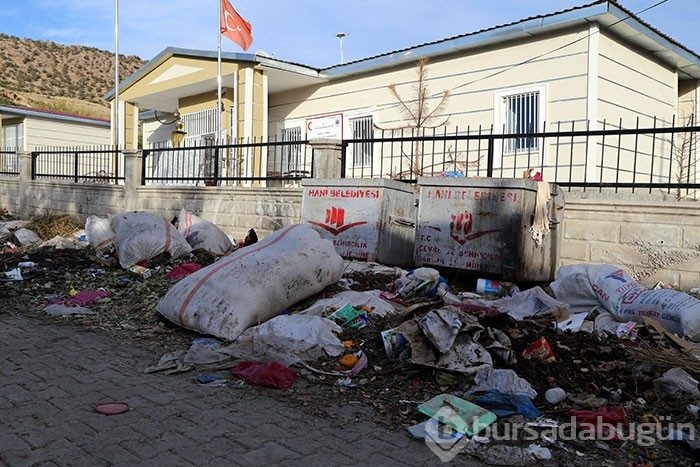 "HDP'ye oy vermediğimiz için çöplerimiz toplanmıyor"