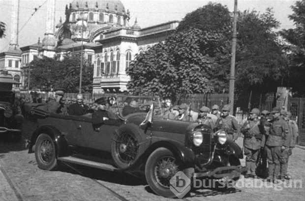 Atatürk'ün bilinmeyen İstanbul fotoğrafları