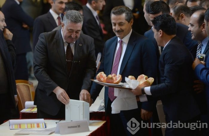 Milletvekilleri kayıt yaptırıyor