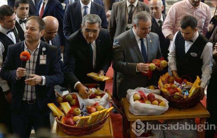 Milletvekilleri kayıt yaptırıyor