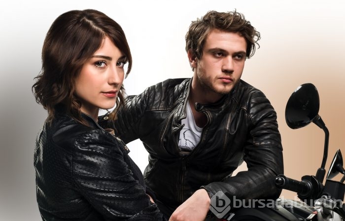 Bir set aşkı daha
