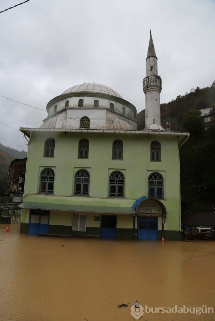 Artvin'de heyelan
