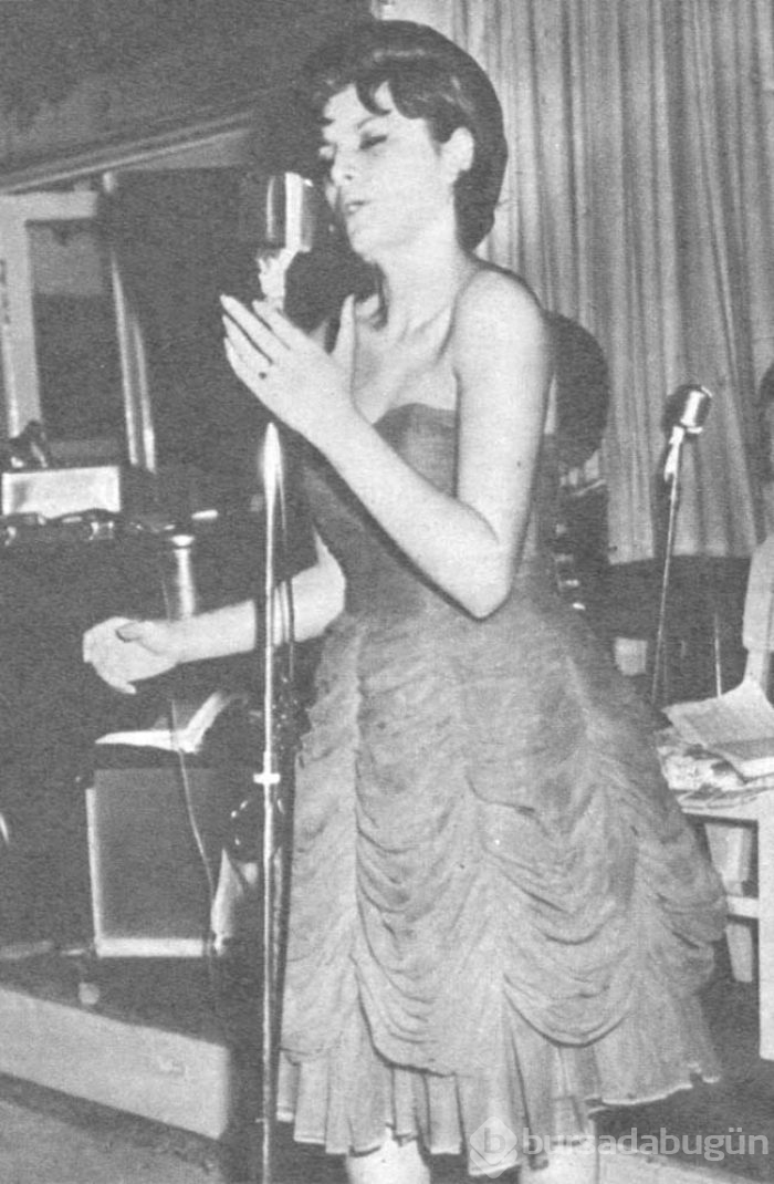 Ajda Pekkan ''Sadece vasat bir şarkıcı olmak, para kazanmak istiyordum''