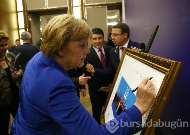 G20'de aile fotoğrafına imza