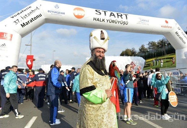 İstanbul Maratonu'nda renkli görüntüler