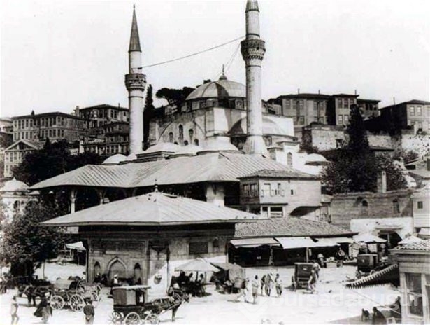 İstanbul'un şaşırtan tarihi fotoğrafları