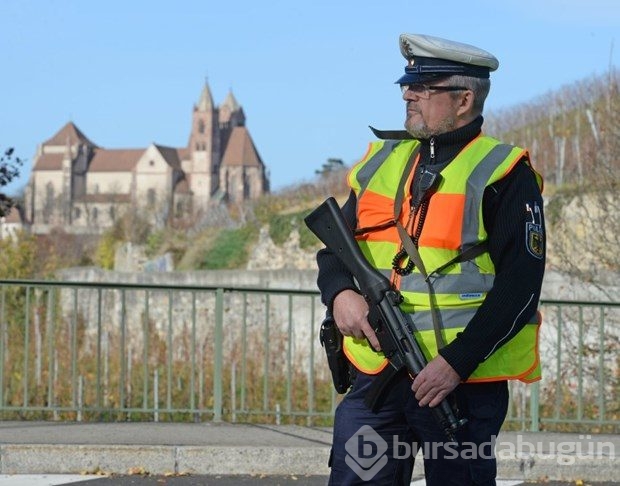 Paris katliamında yaşamını yitirenlerin öyküleri