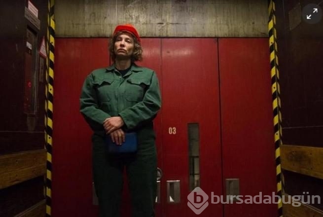 Bu kadın oyuncuyu tanıyabildiniz mi?
