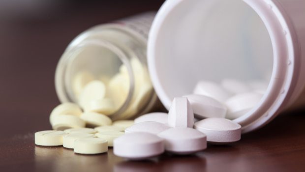 Gelişigüzel antibiyotik kullanmanın zararları