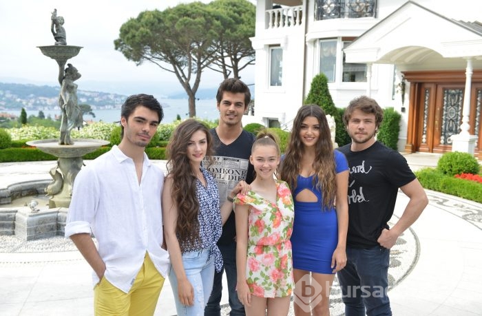 Set aşkları gerçek oldu
