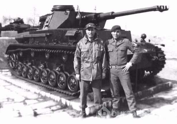 Göremediğiniz kareleriyle Kemal Sunal