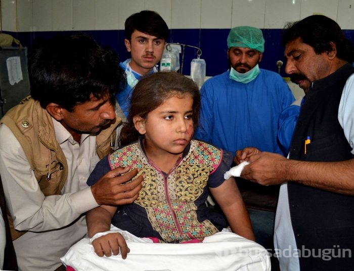 Pakistan'da feci kaza!