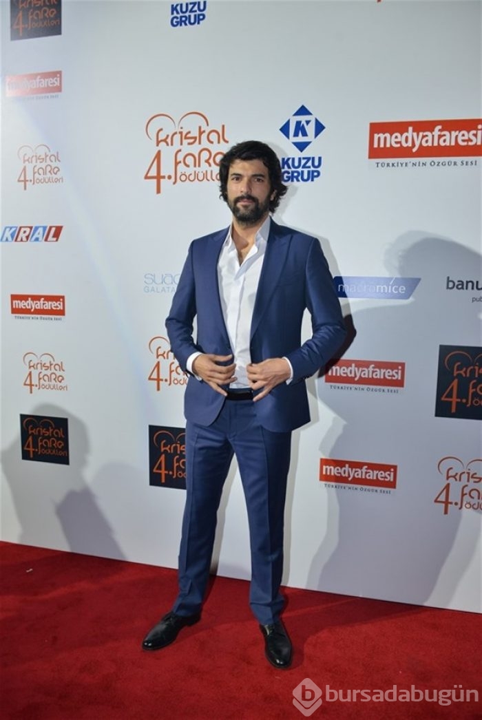 Engin Akyürek: Ödül almak motive edici!