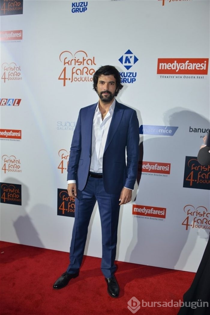Engin Akyürek: Ödül almak motive edici!
