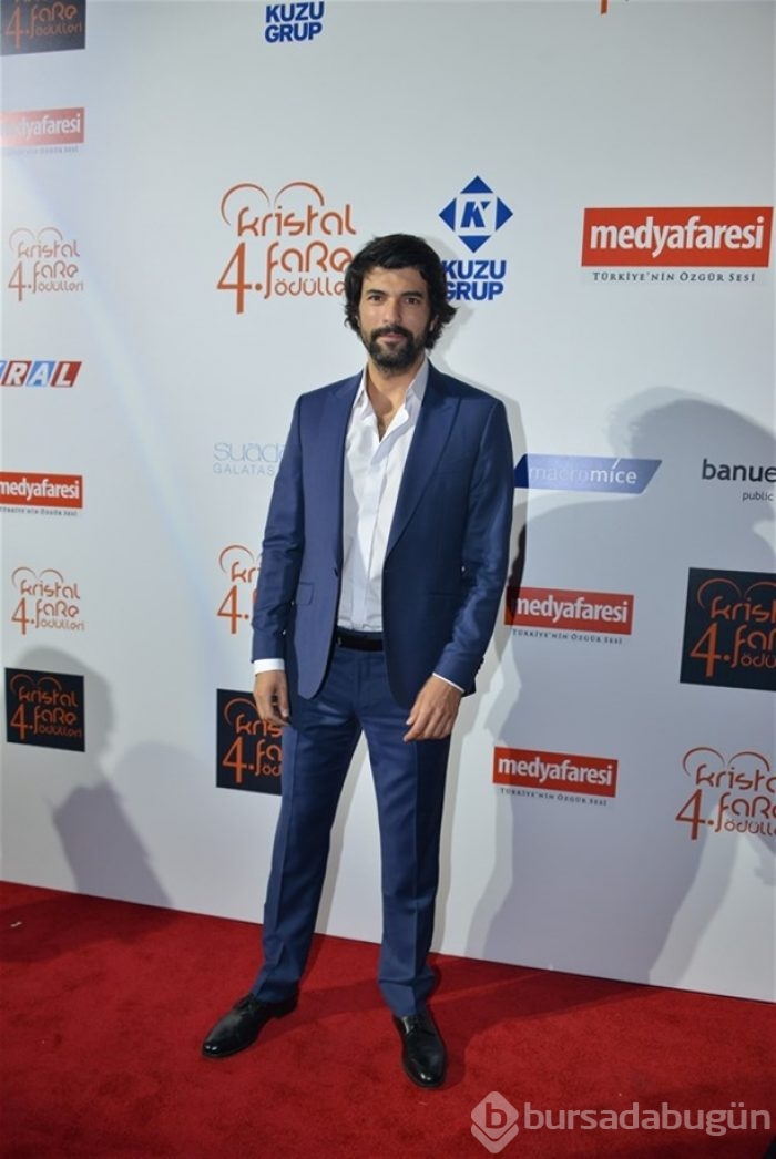 Engin Akyürek: Ödül almak motive edici!