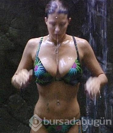 Vahşi ormanda duş