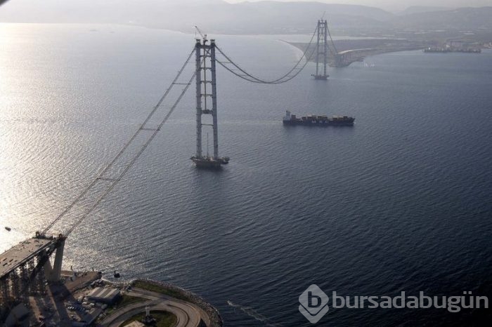 Körfez köprüsünün gerdanlığı havadan görüntülendi