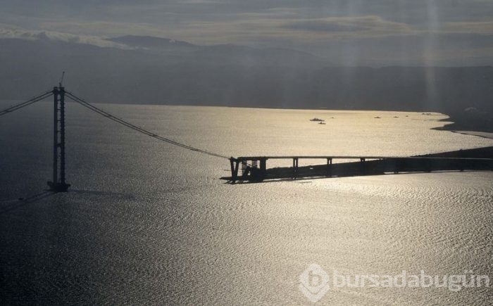 Körfez köprüsünün gerdanlığı havadan görüntülendi