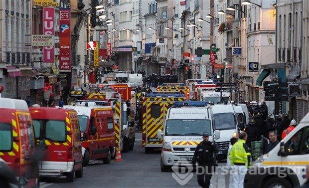 Paris'te terörist avı