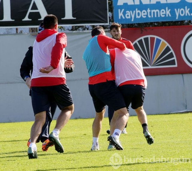 Trabzonspor'da şok kavga! İşte o anlar...